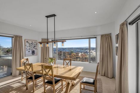 Photo of property in 891 Cashmere Road, Halswell, Christchurch, 8025