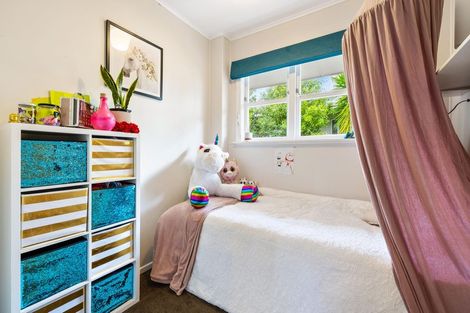 Photo of property in 46a Te Atatu Road, Te Atatu South, Auckland, 0610