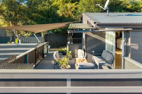 Photo of property in 33 Milton Terrace, Picton, 7220