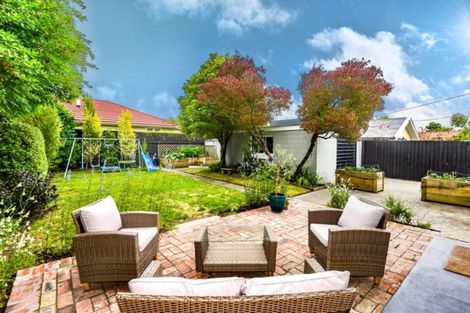 Photo of property in 229 Selwyn Street, Spreydon, Christchurch, 8024