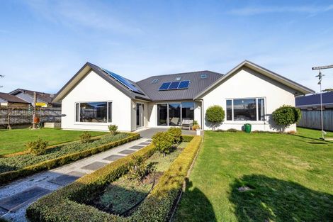 Photo of property in 4 Nikau Place, Hawera, 4610