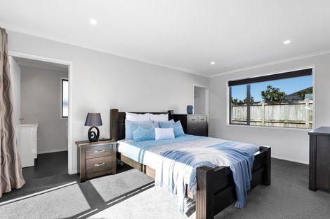 Photo of property in 25 Fernbrook Drive, Hurworth, New Plymouth, 4310