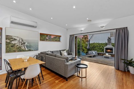 Photo of property in 311 Avonhead Road, Avonhead, Christchurch, 8042