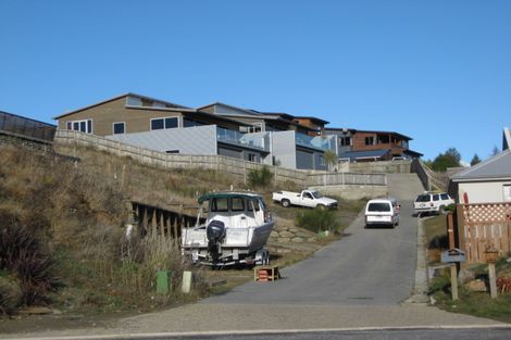 Photo of property in 9 Hogan Lane, Wanaka, 9305