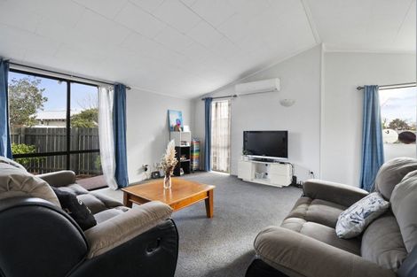 Photo of property in 46 Seaforth Avenue, Milson, Palmerston North, 4414