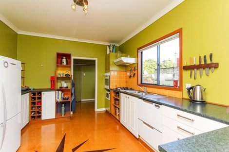 Photo of property in 20 Ngaio Street, Strandon, New Plymouth, 4312