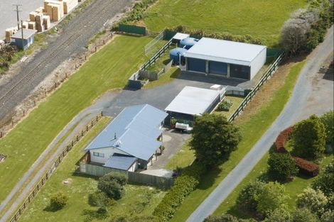 Photo of property in 104 Patumahoe Road, Patumahoe, Pukekohe, 2679