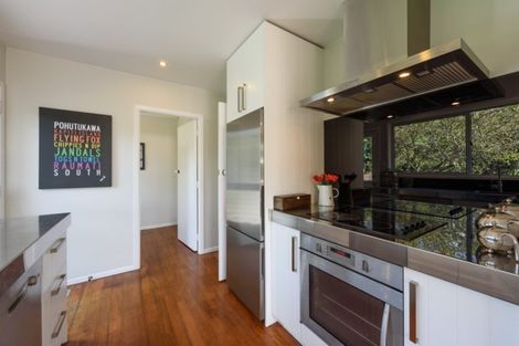 Photo of property in 30 Leinster Avenue, Raumati South, Paraparaumu, 5032