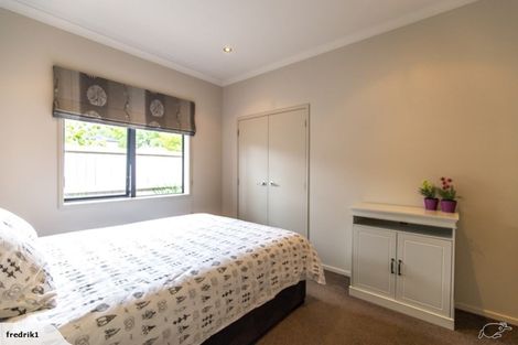 Photo of property in 14 Hampshire Court, Flagstaff, Hamilton, 3210