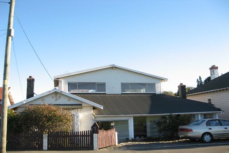 Photo of property in 71 Eglinton Road, Mornington, Dunedin, 9011