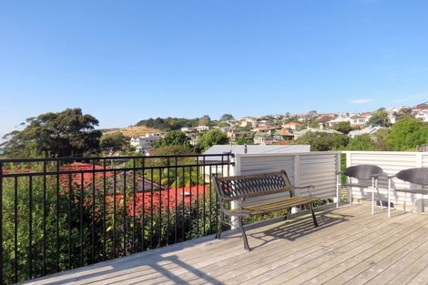 Photo of property in 75 Tees Street, South Hill, Oamaru, 9400