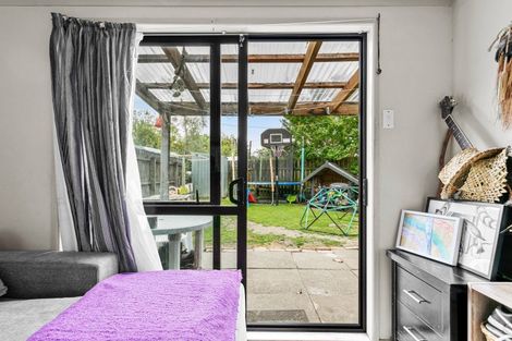 Photo of property in 10 U'ren Place, Riverdale, Gisborne, 4010