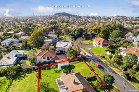 Photo of property in 18 Fulljames Avenue, Mount Roskill, Auckland, 1041