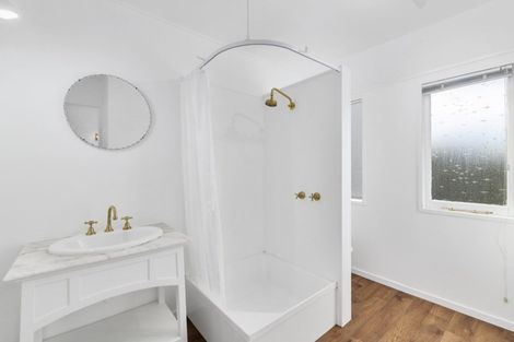 Photo of property in 11 Haast Close, Kelson, Lower Hutt, 5010