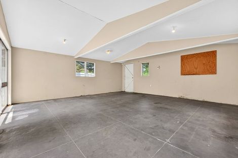 Photo of property in 17 Lysander Crescent, Beach Haven, Auckland, 0626