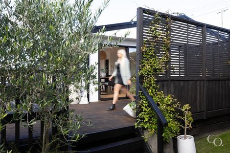 Photo of property in 70 Hinewa Road, Otumoetai, Tauranga, 3110