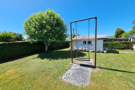 Photo of property in 8 Mcvicar Street, Tuatapere, 9620