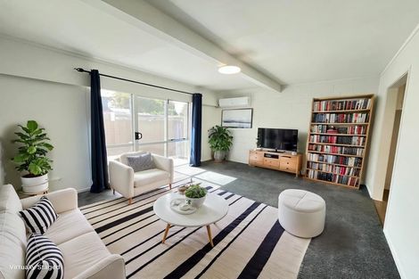 Photo of property in 3/11 Smiths Avenue, Papakura, 2110