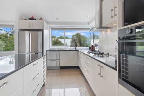 Photo of property in 13a Marina Road, Torbay, Auckland, 0630