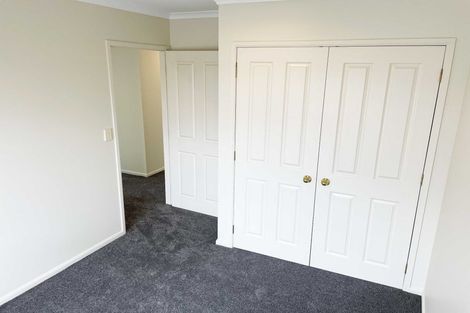 Photo of property in 19 San Bernadino Drive, Henderson, Auckland, 0612