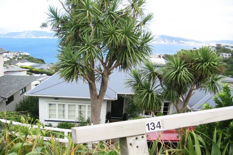 Photo of property in 136 Cashmere Avenue, Khandallah, Wellington, 6035