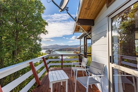 Photo of property in 151 Main Road, Allandale, Lyttelton, 8971