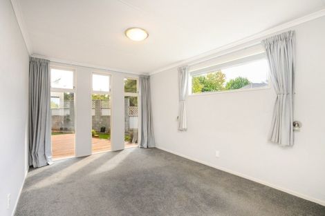 Photo of property in 8 Dalzien Place, Feilding, 4702