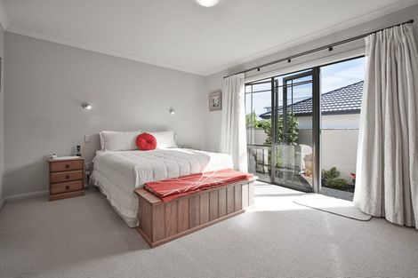 Photo of property in 4a Lindsay Street, Havelock North, 4130