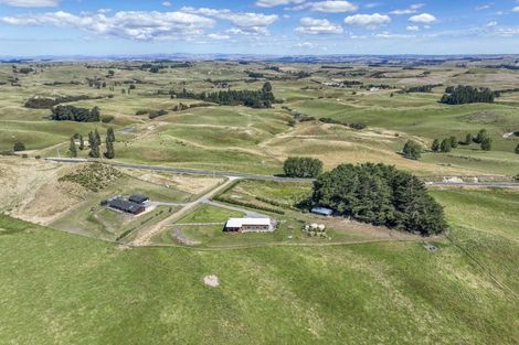 Photo of property in 2658 Taihape Road, Sherenden, Hastings, 4179