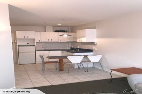 Photo of property in Terrace Tower Apartments, 1d/126 The Terrace, Wellington Central, Wellington, 6011