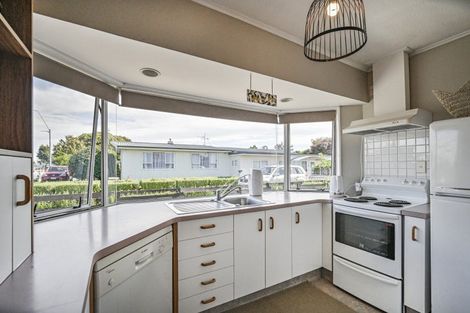 Photo of property in 1110a Karamu Road North, Mayfair, Hastings, 4122