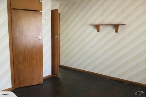 Photo of property in 8 Ruru Crescent, Heretaunga, Upper Hutt, 5018