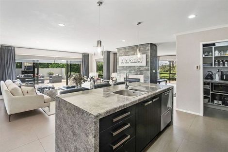 Photo of property in 8 Millbrook Drive, Waiuku, 2683