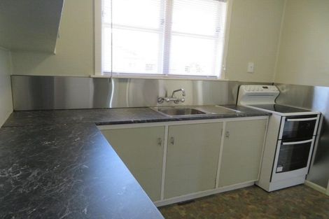 Photo of property in 112 Main Road, Wainuiomata, Lower Hutt, 5014