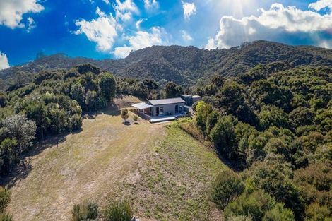 Photo of property in 71 Te Akau Drive, Russell, 0272