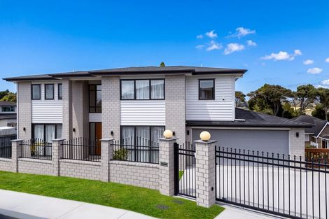 Photo of property in 108 San Valentino Drive, Henderson, Auckland, 0612