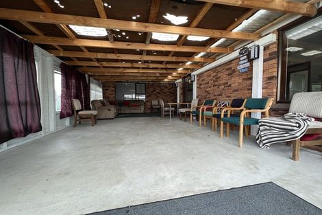 Photo of property in 72 Valentine Street, Papakura, 2110