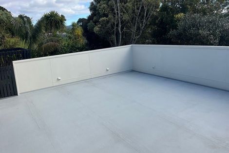 Photo of property in 41 Lavelle Road, Henderson, Auckland, 0612