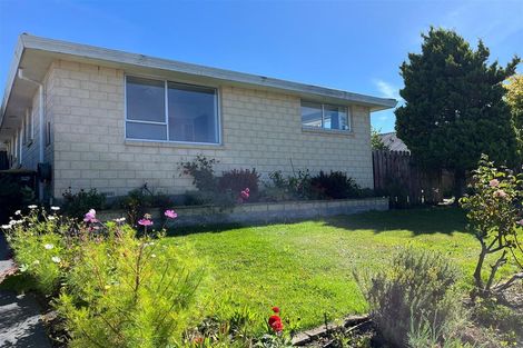 Photo of property in 1/7 James Condon Place, Redwood, Christchurch, 8051