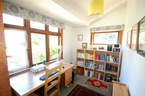 Photo of property in 70 Standen Street, Karori, Wellington, 6012