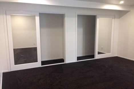 Photo of property in 15 Trinidad Crescent, Grenada Village, Wellington, 6037