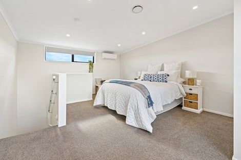 Photo of property in 176 Hobsonville Point Road, Hobsonville, Auckland, 0616