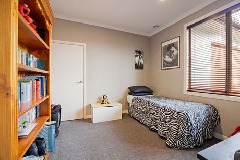 Photo of property in 13 Palliser Drive, Huntington, Hamilton, 3210