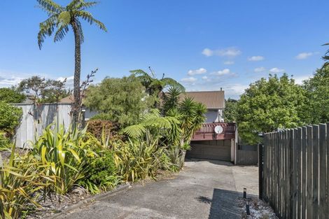 Photo of property in 15a Selwyn Street, Lower Vogeltown, New Plymouth, 4310