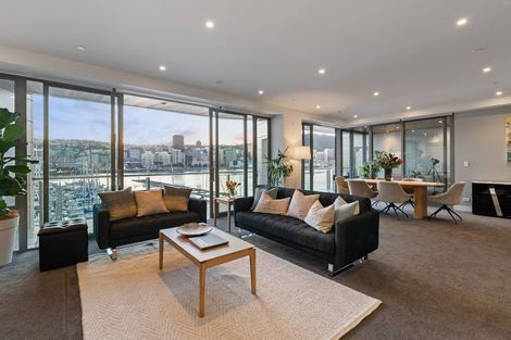 Photo of property in Clyde Quay Wharf, 3b/1 Clyde Quay Wharf, Te Aro, Wellington, 6011