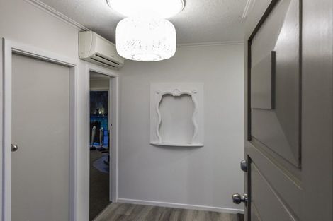 Photo of property in 10 Westerleigh Street, Bishopdale, Christchurch, 8053