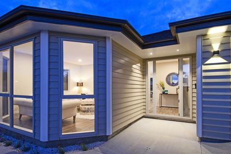 Photo of property in 5 Tilly Lane, Huapai, Kumeu, 0810