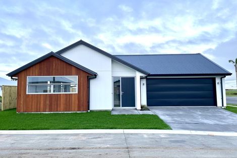 Photo of property in 2 Entelea Close, Papamoa Beach, Papamoa, 3118