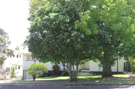 Photo of property in 21 Armagh Road, Blockhouse Bay, Auckland, 0600