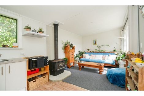Photo of property in 32 Rakiura Parade, Otatara, Invercargill, 9879